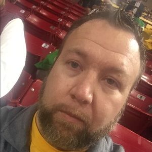 Meet your Posher, Eric